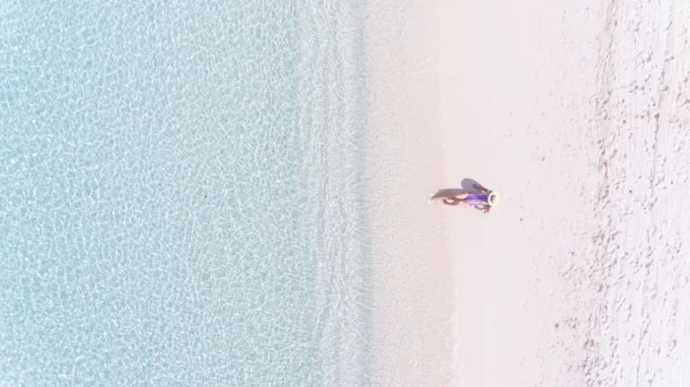 Grand Cayman vs. Aruba Vacation: Which Is Better?